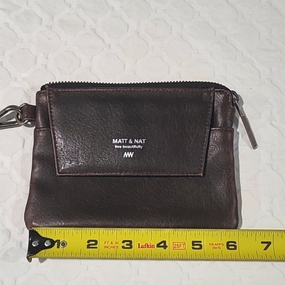 Matt & Nat Brown Vegan Leather Wristlet Wallet - Picture 6 of 9